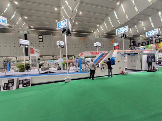 دستگاه لمینیت ورق به ورق 5 لایه با درایو الکتریکی برای مقوای 300 گرم تا 10 میلی‌متر و فلوت B و E